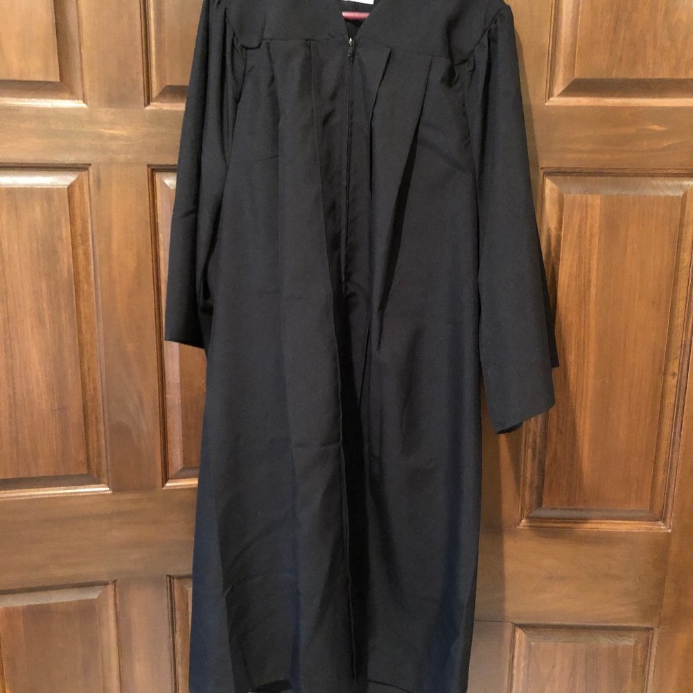 Graduation Gown in black Herff Jones